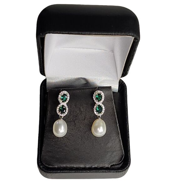 925S Green Gemstones Stud‎ Earrings With Cultured Freshwater Pearl and Zirconia - Picture 1 of 4